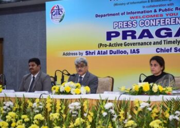 PM monitoring 15 high-priority projects worth Rs 1.12 lakh crore in J&K: CS Dulloo