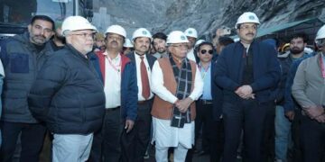 Union Power Minister reviews progress of hydroelectric projects in J&K