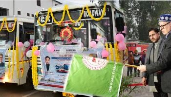 CM flags off J&K RTC buses to major religious destinations across country