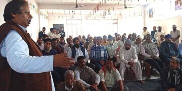 Bhalla flags unemployment, civic issues at Jammu South rally; raises concerns over traders’ distress