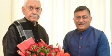 Delegations, political leaders call on LG