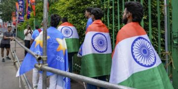 India vs Pakistan: Sun shines on Lanka tourism, economy