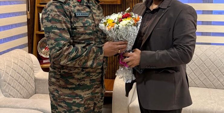 Satish Sharma reviews border infrastructure development with BRO Chief