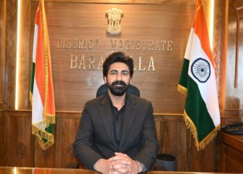 Hamid takes over in Bla, Bhat in Anantnag, Athar assumes charge in Budgam