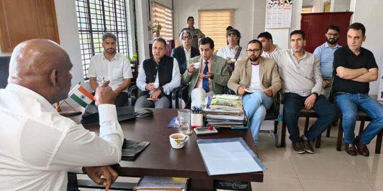 J&K media delegation visits PIB Thiruvananthapuram Office