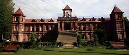 Kashmir colleges reopen after 52-day winter break