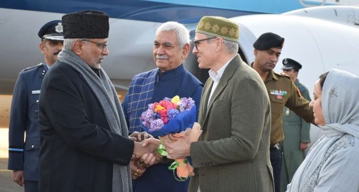 Vice President Radhakrishnan arrives in Srinagar to attend KU’s 21st convocation