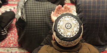 On Shab-e-Qadr, all roads lead to Masjids, Shrines