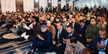 CM Omar Abdullah hosts Iftaar in Srinagar