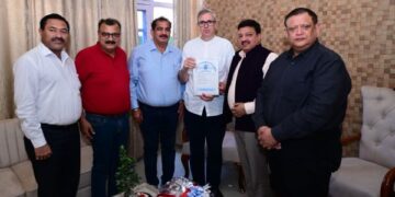 CM Omar Abdullah meets delegations, individuals at Raabita Jammu