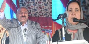 Deputy CM visits DH Pora Kulgam, pays tributes to former Speaker Shaheed Wali Mohammad Itoo