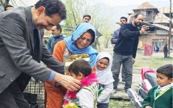 Director School Education Kashmir visits Dal-area schools after winter break