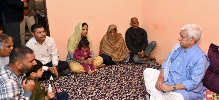 LG Sinha meets family of SSF jawan who died in road accident in Jammu