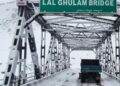 Fresh snowfall in higher reaches of Kashmir, heavy rains lash plains