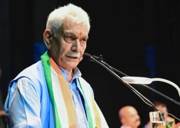 Let’s unite to realize dream of making India world’s greatest nation: LG Sinha