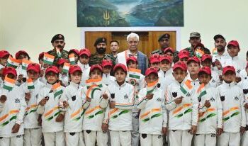 LG interacts with Army Goodwill School students on integration tour