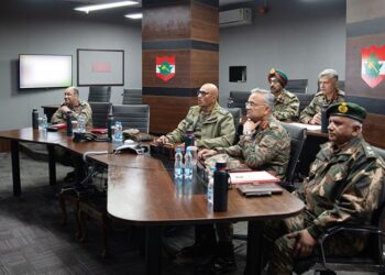 Northern Army Commander reviews security situation in Kashmir