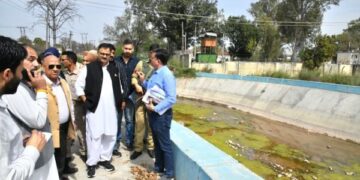 Rana inspects desilting of canals; timely completion, community involvement