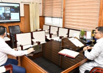 Rana reviews PHE & I&FC schemes in Kashmir Division; calls for timely, quality execution