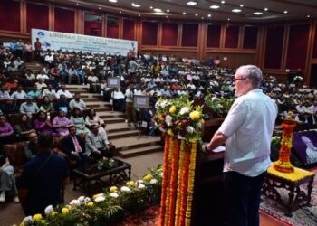 Behind every switched-on light is a lineman: CM