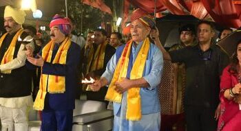 LG joins Shri Raghunath Ji’s Jammu Aarti