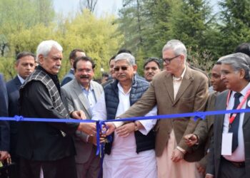 J&K holds promise as national model for integrated fisheries development: LG Sinha