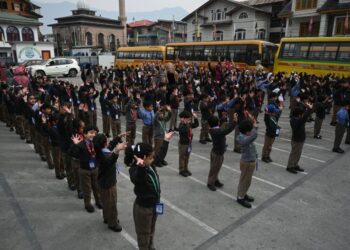 Educational institutions reopen in Kashmir