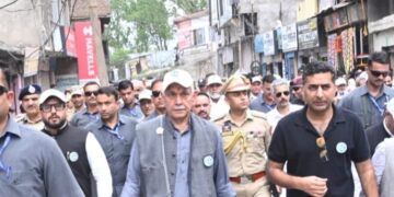 LG Sinha leads padyatra in Rajouri