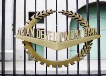 ADB ups India’s FY27 GDP projections to 6.9%; flags prolonged Middle East conflict risk for Asia