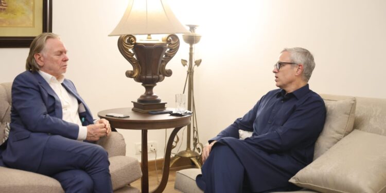Australian High Commissioner discusses cooperation in agriculture, allied sectors with CM Abdullah