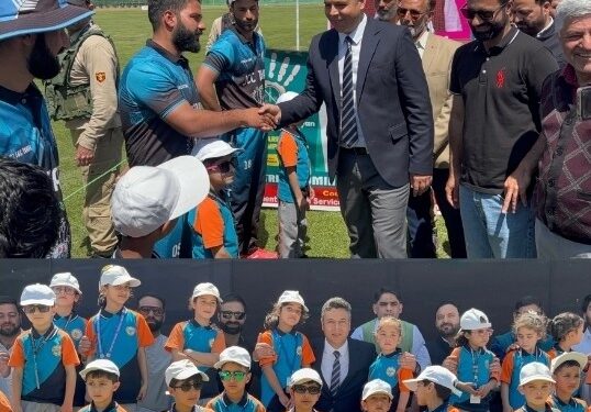    DC Anantnag inaugurates South Kashmir Cricket Cup under Nasha Mukt J&K Abhiyan