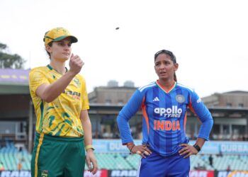 2nd WT20I: Wolvaardt, Luus fifties help SA script 8-wicket win over India