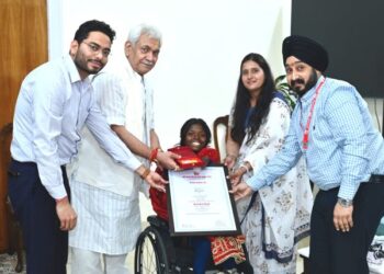    J&K’s Para Pride: LG felicitates Payal Nag, Chandeep Singh for bringing laurels to UT