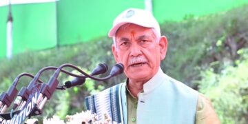 LG Sinha leads anti-drug campaign in Ramban, calls for united societal action