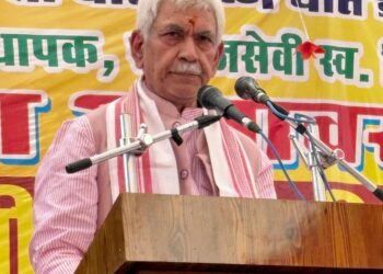 India moving decisively towards becoming developed nation: LG Sinha