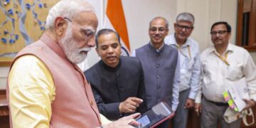 India begins first digital census; President Murmu, PM Modi, HM Shah complete self-enumeration