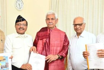 Delegations from Reasi, Senior Citizens Club call on LG Sinha