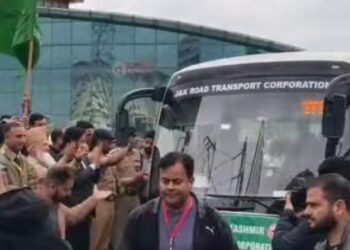 J&K’s first Haj batch of 431 pilgrims departs