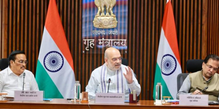 Amit Shah reviews preparedness to deal with floods, heatwaves