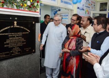 CM Omar Abdullah inaugurates, lays foundation of development projects worth ₹42.38 cr in Ganderbal