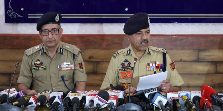 ISI-linked operatives pushing narcotics into India will be hunted down: DGP