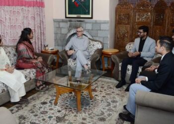 IAS probationers of AGMUT Cadre call on CM Omar Abdullah