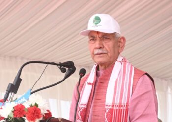 Narco-terrorists, drug peddlers will be hunted down: LG Sinha