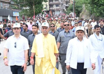 Drug traffickers to be dealt with like terrorists: LG Sinha