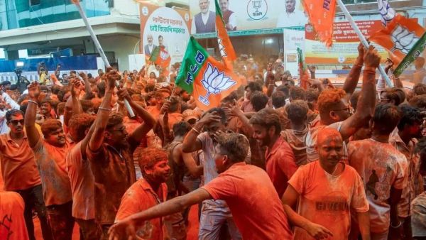 Oath-taking ceremony of first BJP govt in Bengal on May 9; Modi, Shah likely to attend
