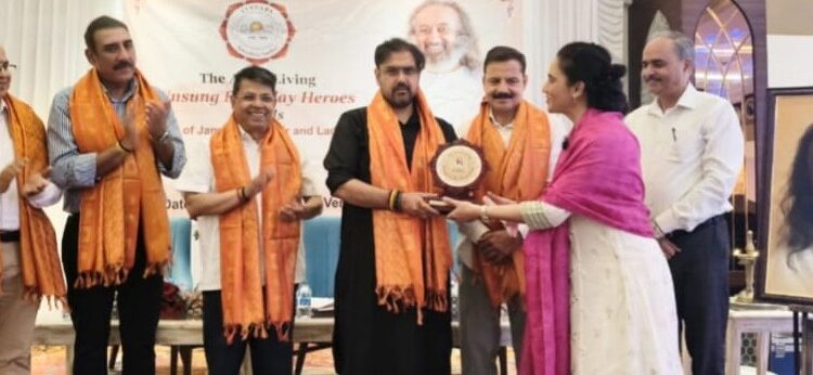 Satish Sharma calls for compassionate society at Unsung Everyday Heroes Awards 2026