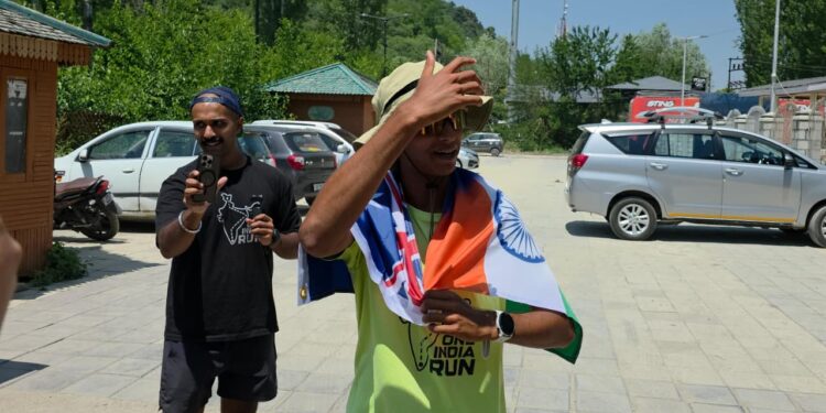 Indian-Australian athlete completes 5,000-km ‘One India Run’ in Srinagar