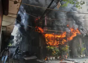 21 killed in south Delhi hotel fire, several foreigners among dead