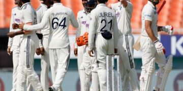 Afghanistan 113/5 in reply to India’s 564/8 declared on Day 2