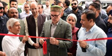 CM unveils ₹100 cr development package for Bandipora